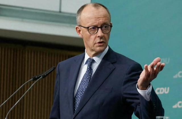 直到今天才发现默克尔的远见16年不用默茨是为帮德国躲过一劫(图1)